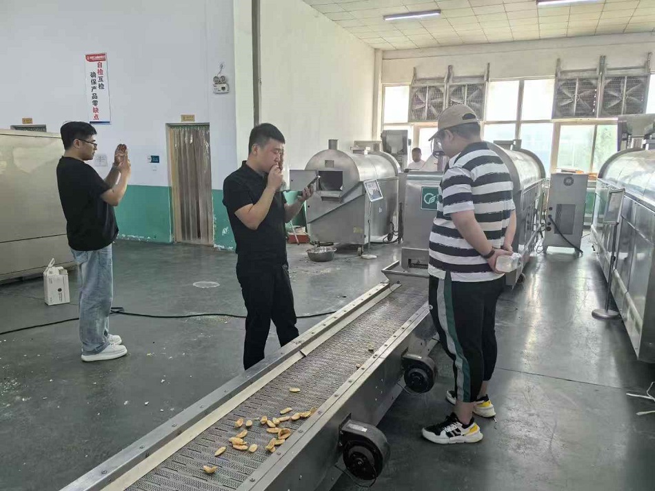 流水線電磁炒貨設備